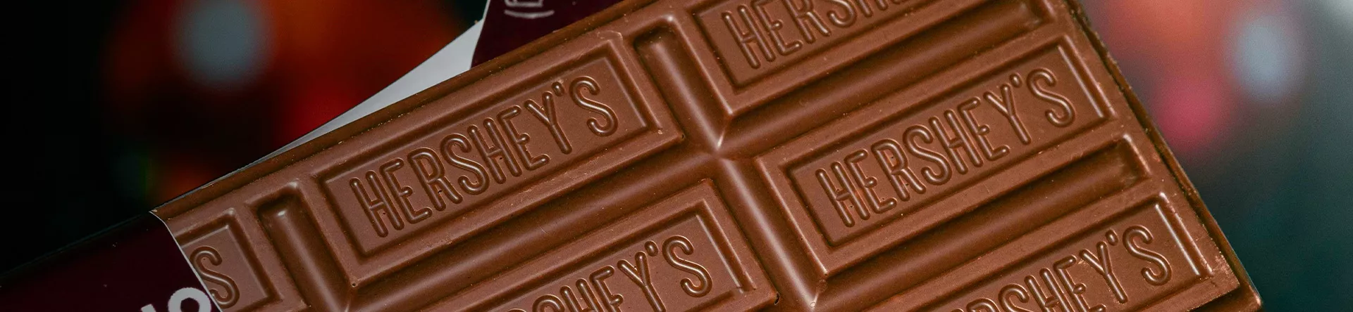 Hershey - Neuer Vorstandschef hebt Prognose an